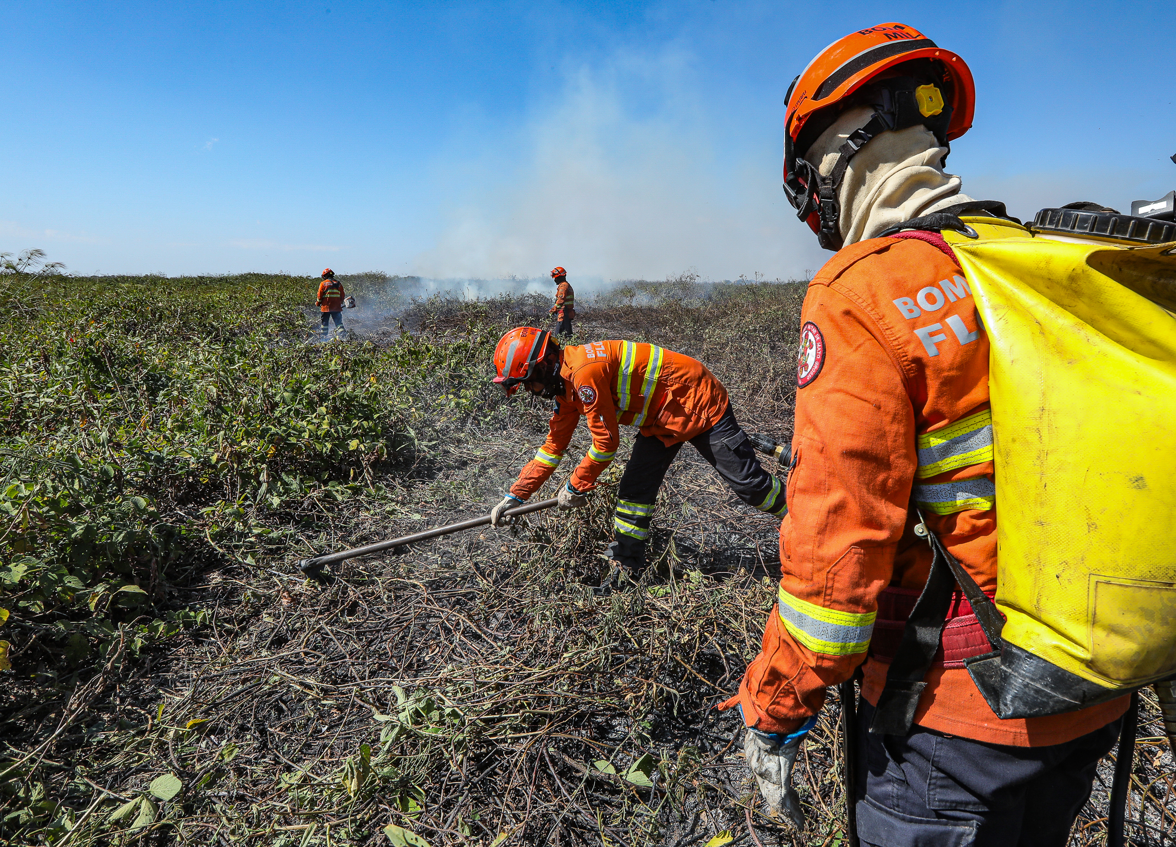 Combate à incêndios no Mato Grosso