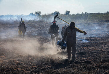 Combate à incêndios no Mato Grosso