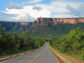 Bombeiros de Mato Grosso montam estrutura de combate a incêndios na Chapada dos Guimarães